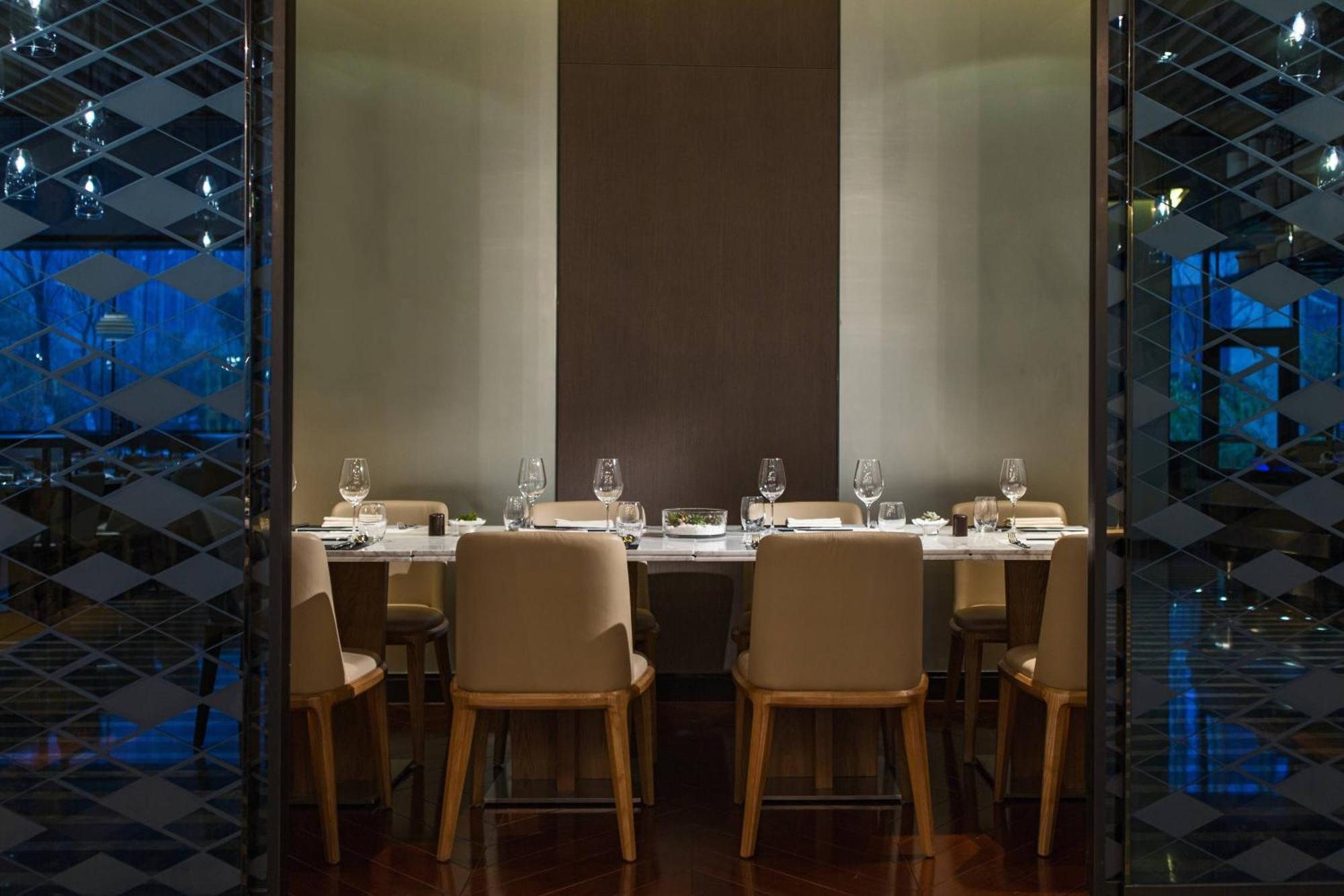 Renaissance Nanjing Olympic Centre Hotel Екстер'єр фото