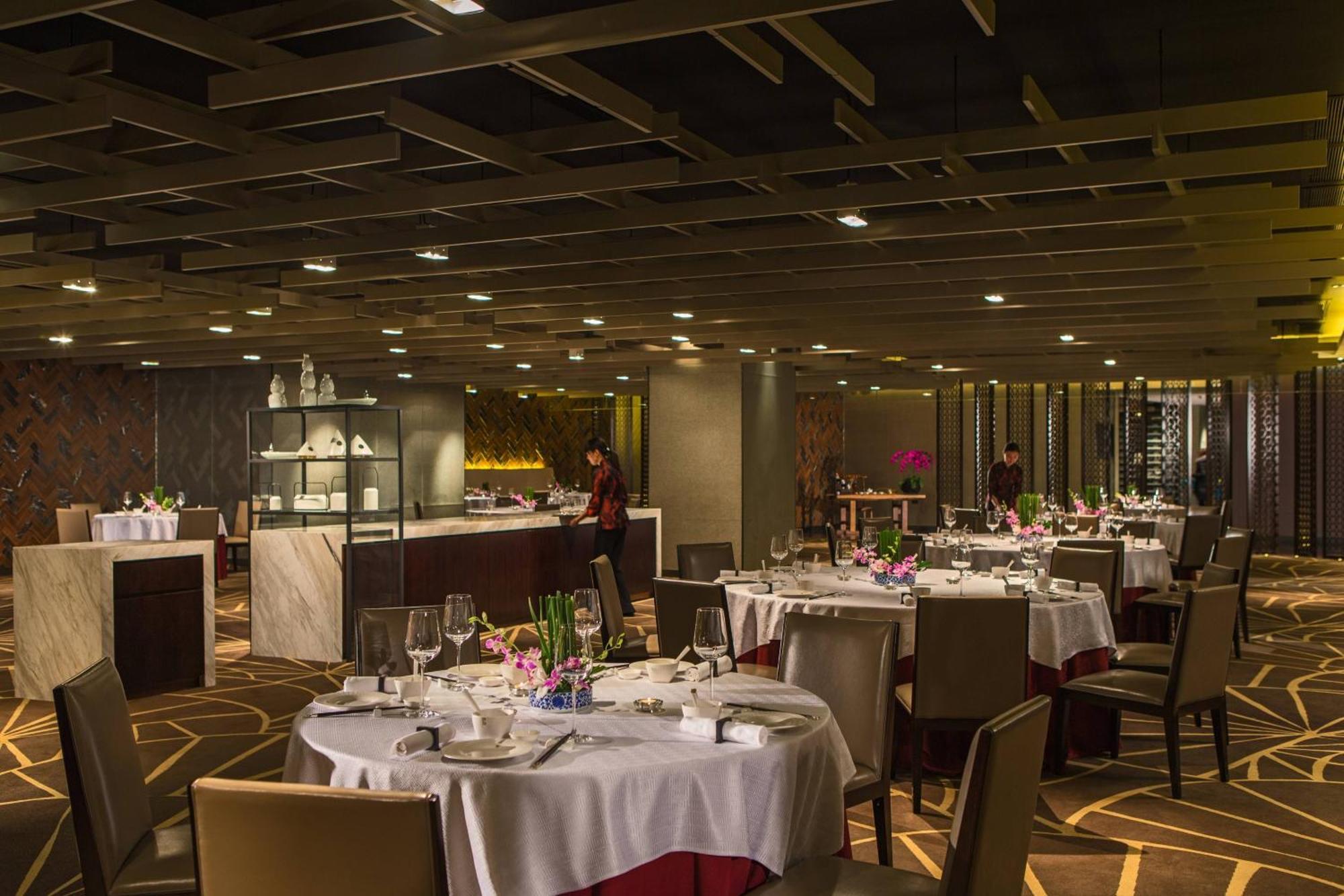 Renaissance Nanjing Olympic Centre Hotel Екстер'єр фото
