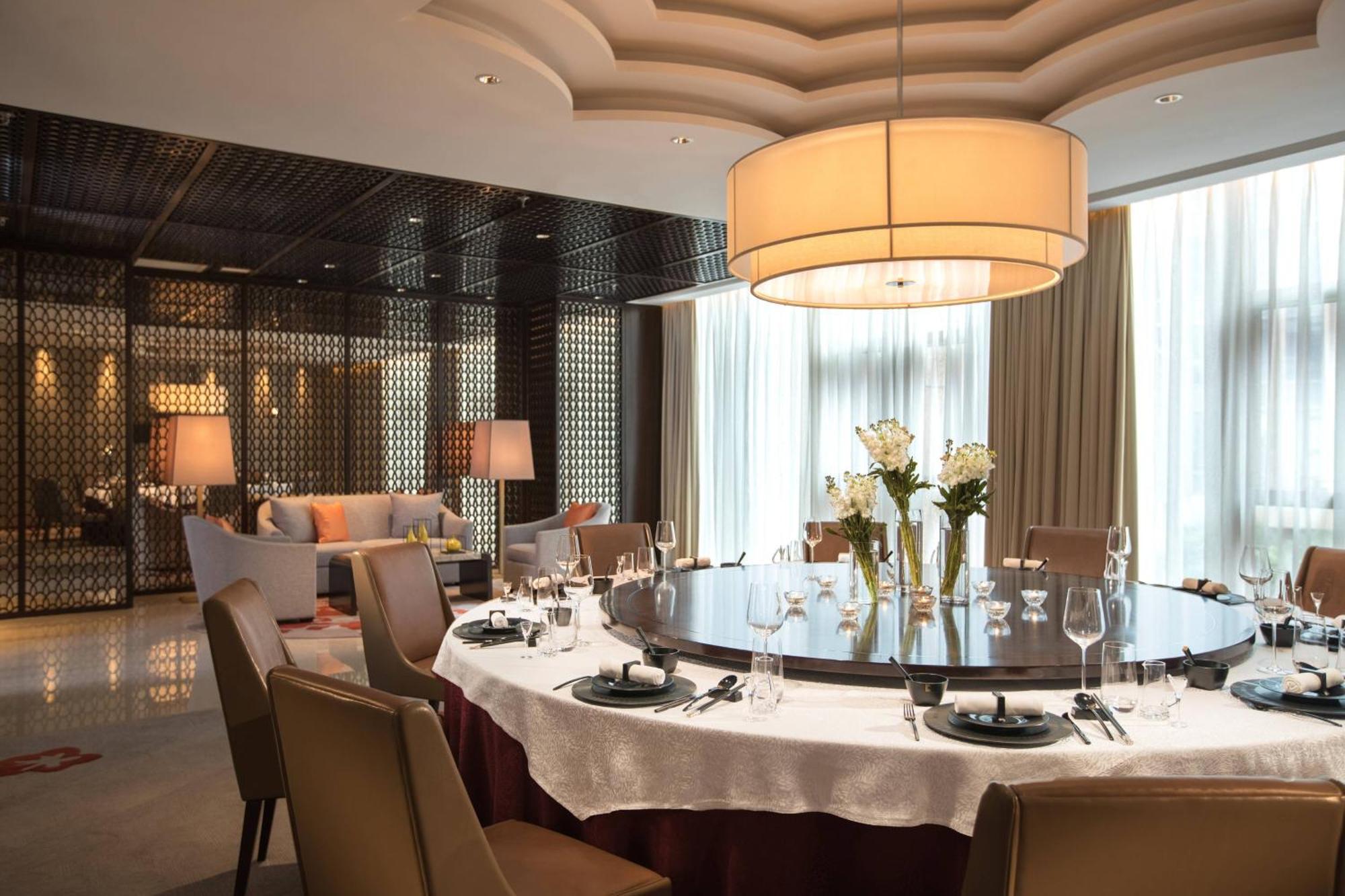Renaissance Nanjing Olympic Centre Hotel Екстер'єр фото