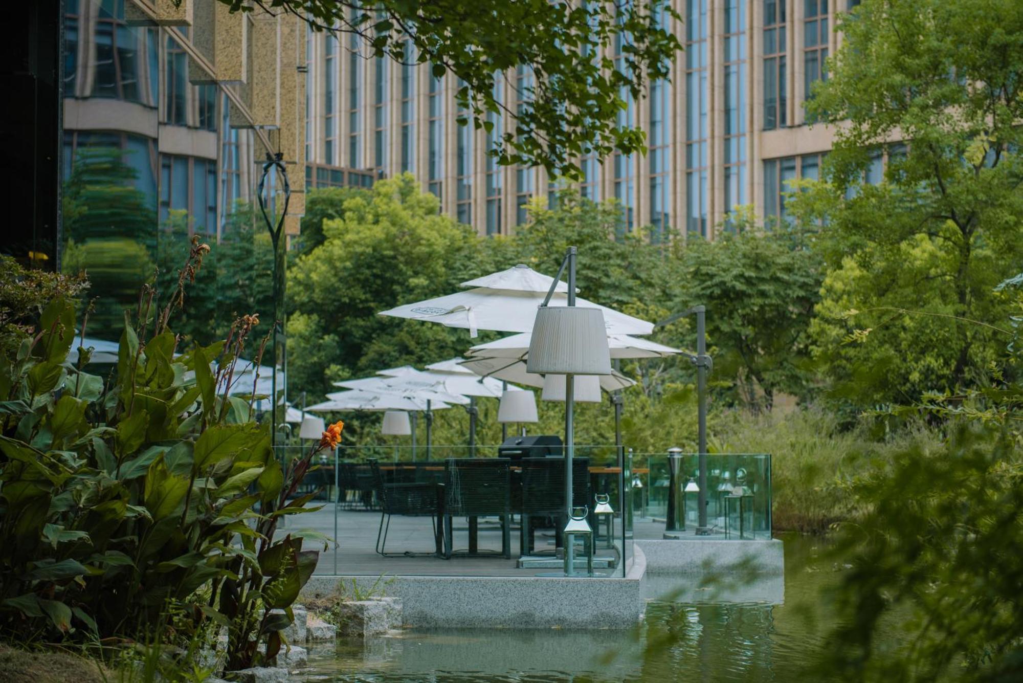 Renaissance Nanjing Olympic Centre Hotel Екстер'єр фото