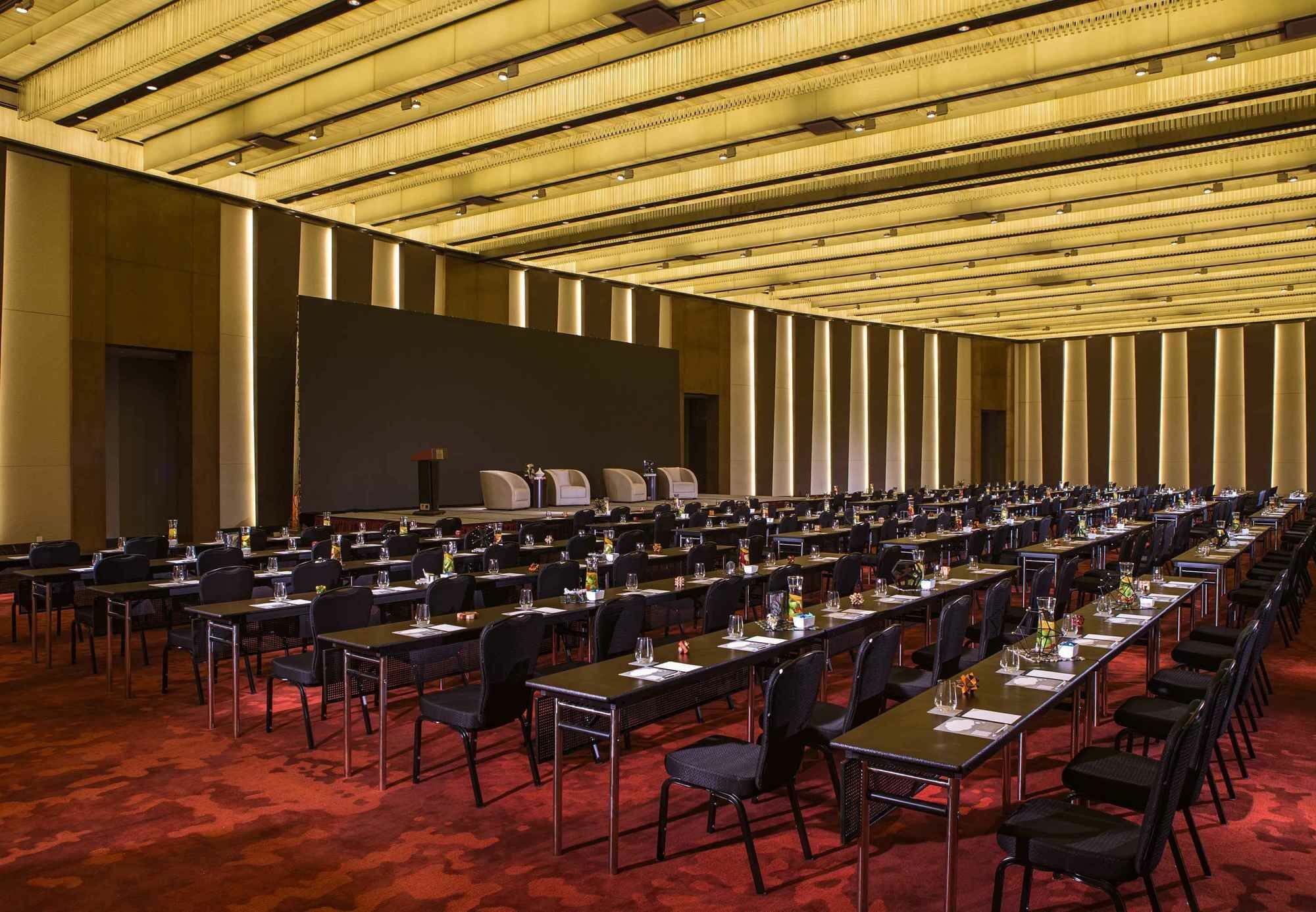 Renaissance Nanjing Olympic Centre Hotel Екстер'єр фото